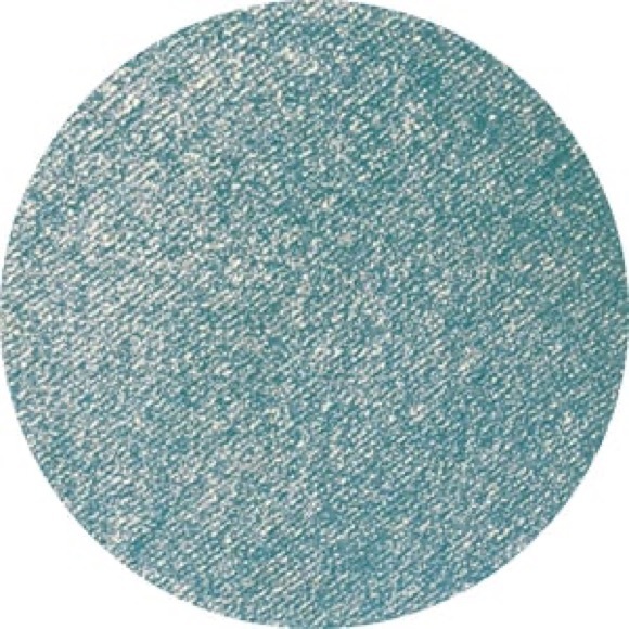 Give Me Glow Eyeshadow Singles from Summer Vibes & Magnetic Quad Palette - Picture 8 of 14